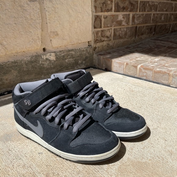 NIKE DUNK MID PRO SB "GRIPTAPE" BLACK-LIGHT GRAPHITE SZ 11 - Picture 2 of 5